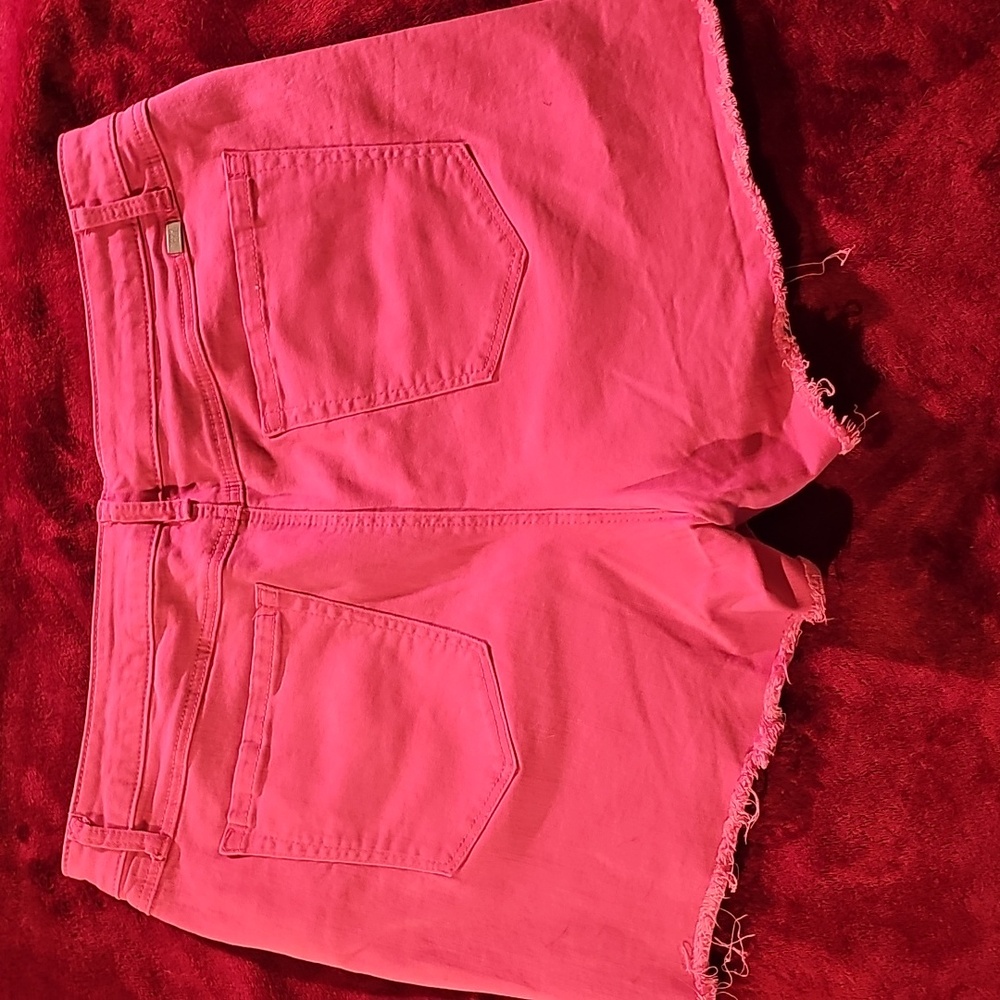 Pink 1822 Denim, Jean Shorts with Frayed Hem and Relaxed Fit Size 16 - Picture 4 of 5